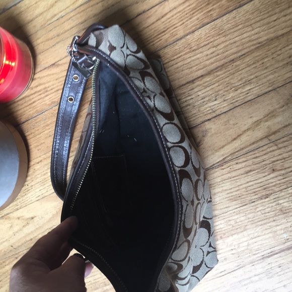 Small Coach hobo bag - Picture 4 of 5